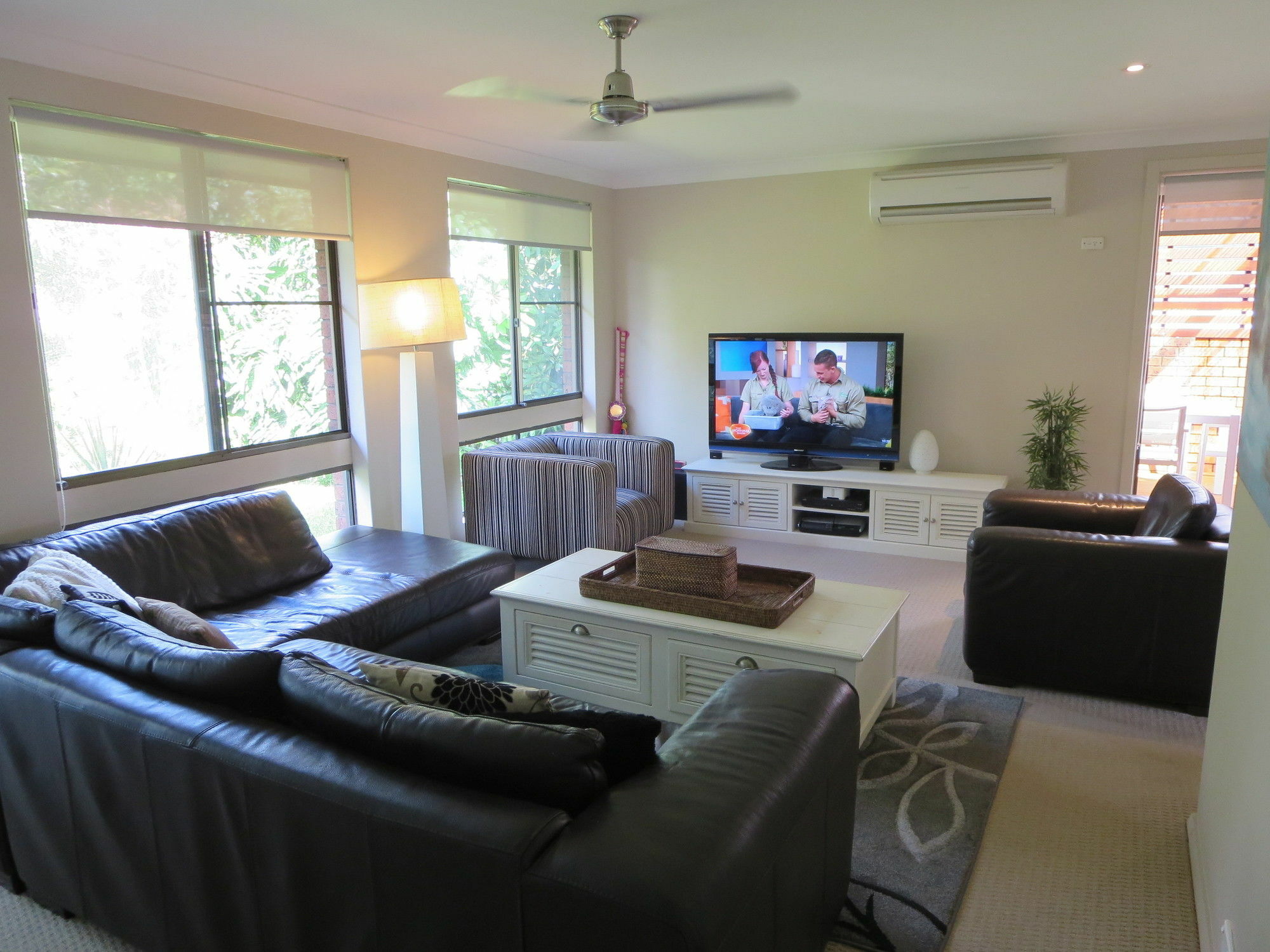 Coffs Harbour Holiday Apartments Екстер'єр фото